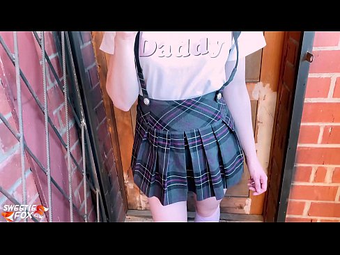 ❤️ Schoolgirl sûget har lul djip en neukt ynstee fan klassen. Russyske porno by porno fy.sexvideosex.top